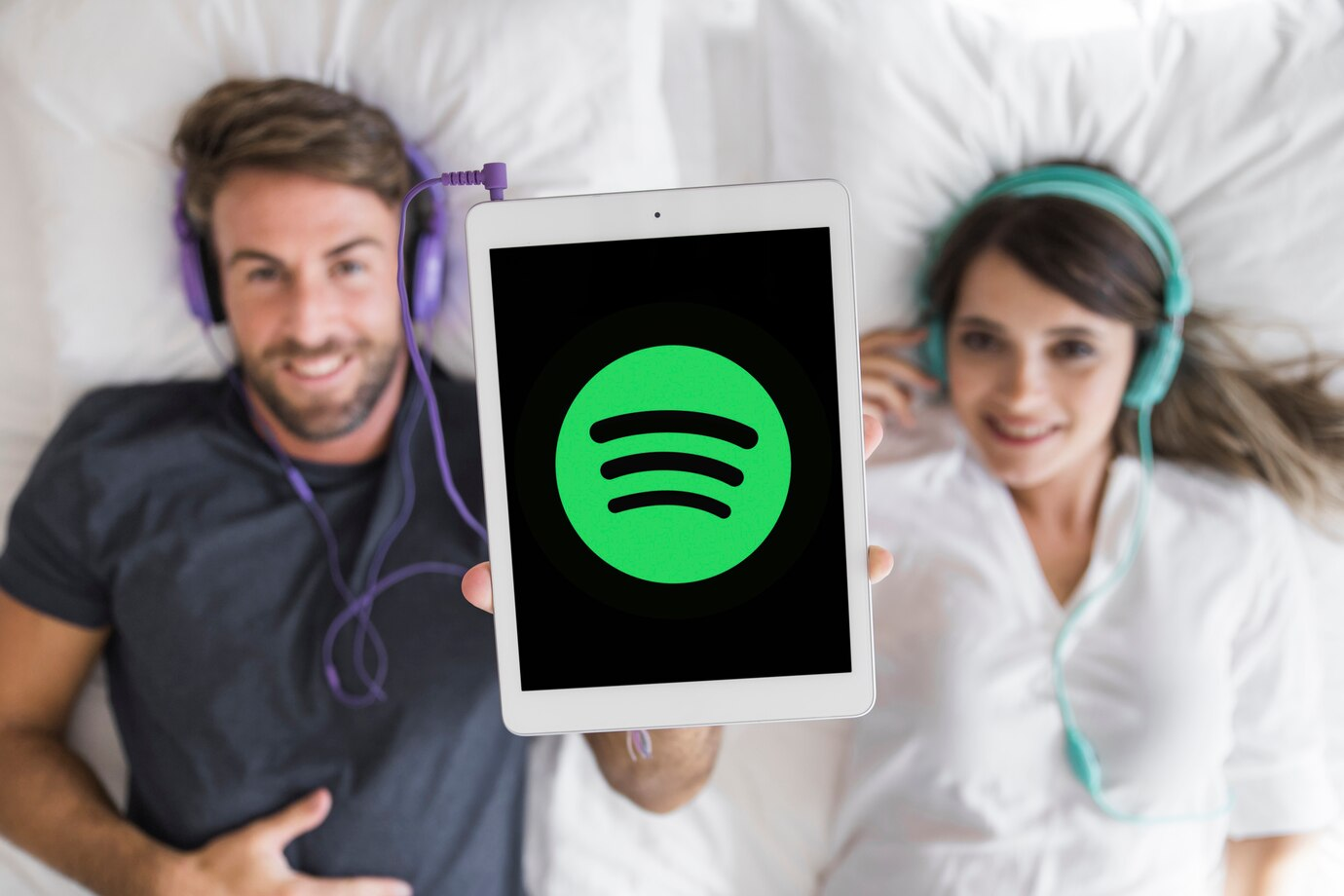 Benefits of Buying Spotify Plays from Instant Famous in 2025