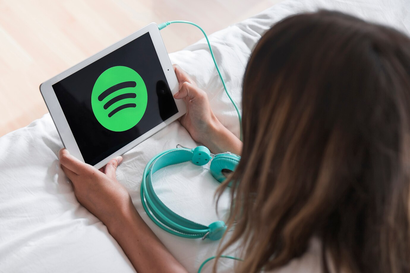 Will Using Instant Famous to Buy Spotify Plays Positively or Negatively Impact Your Account?